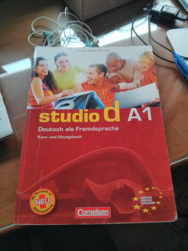 Libro Studio d A1 de alemán de la escuela oficial de idiomas de San Fernando