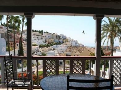 Chalet con 3 dormitorios se vende en Benahavis, Costa del Sol