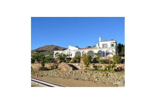 3 Dormitorio Chalet En Venta en Bedar, Almería