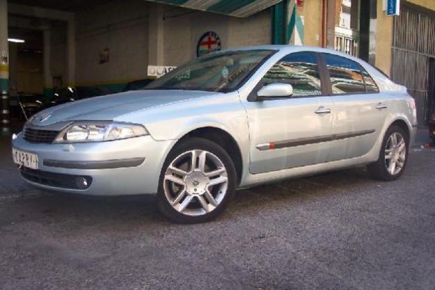 Comprar coche Renault Laguna 1.9 DCI  Privilege  120CV '04 en Carabanchel