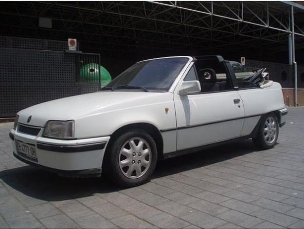Venta de Opel Kadett 2.0 Gsi Cabriolet '93 en Barcelona