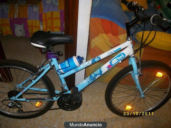 Bicicleta de niña o mujer