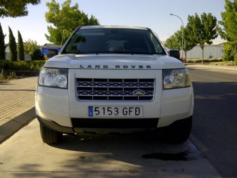 Land Rover Freelander 2.2Td4 E