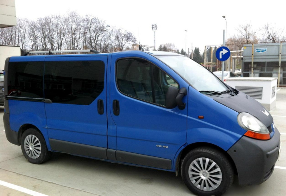 Renault Trafic 1.9 dCi/100 Passenger Authentique