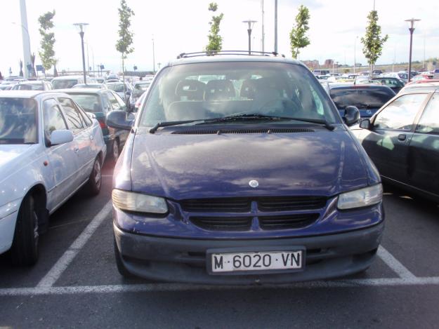 chrysler voyager  (7 plazas)