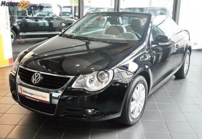 VOLKSWAGEN EOS 2.0 TDI DSG  CON GPS Y CUERO !!   - Barcelona