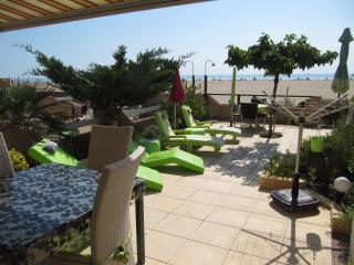 Apartamento en residencia : 2/4 personas - piscina - junto al mar - vistas a mar - gruissan-plage  aude  languedoc-rosel