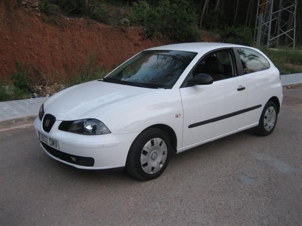 4.500   SE VENDE SEAT IBIZA SDI AÑO 2005 DIESEL