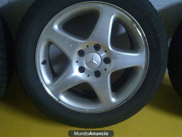 LLantas Mercedes Avantgarde C220 w203 con cubiertas.