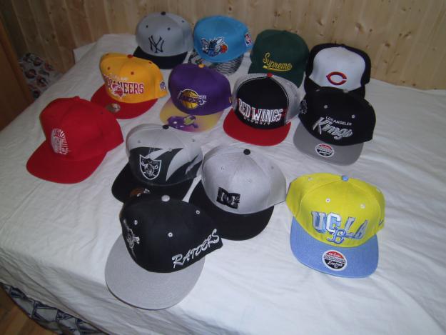 LOTE SNAPBACK 13 UNIDADES, NUEVAS