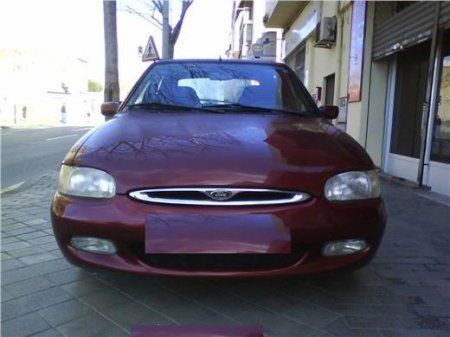 FORD ESCORT 1.6E 16V 5P/ACEPTO COCHE A CAMBIO - Alicante