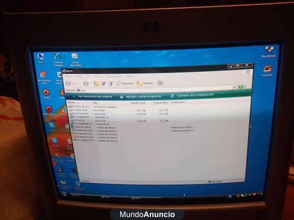 Intel pentiun, 1024 mb RAM, 240 gb disco duro y pantalla