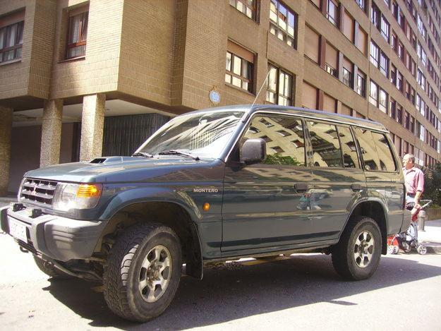 Mitsubishi Montero largo 2.8 GLX, 125 CV. AÑO 99