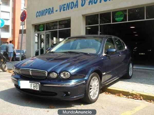 Jaguar X-Type 2.2D EXECUTIVE 1 AÑO DE GARAN