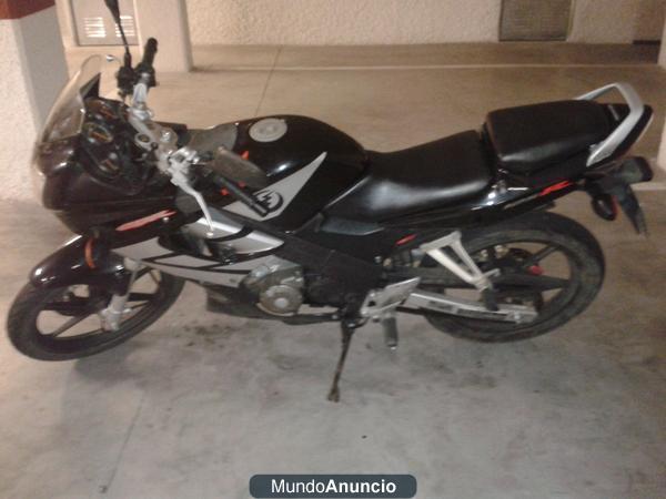 MOTO HONDA CBR 125