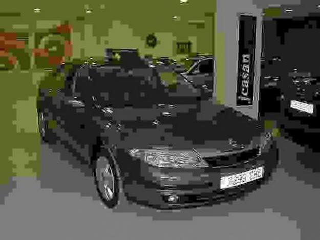 Comprar coche Renault Laguna 1.9dci100cv Expression '03 en Valencia