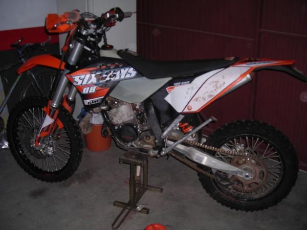 Ktm 125 EXC Six days  09