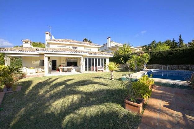 Chalet en venta en Nueva Andalucia, Málaga (Costa del Sol)