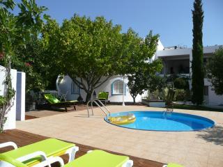 Casa rural : 4/8 personas - piscina - silves  algarve  portugal