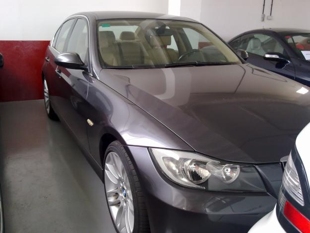 VENDO BMW 325I 4 PUERTAS