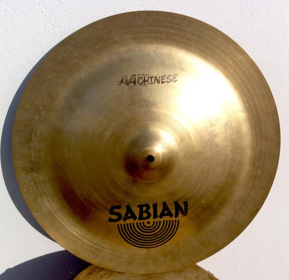 Plato batería sabian china aa 18 pulgadas