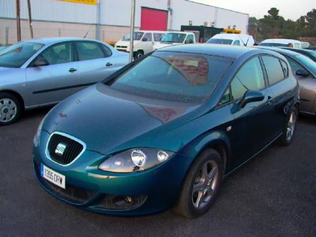 Venta de Seat LEON II Sport 1.6 102cv -ESP- '05 en Tortosa