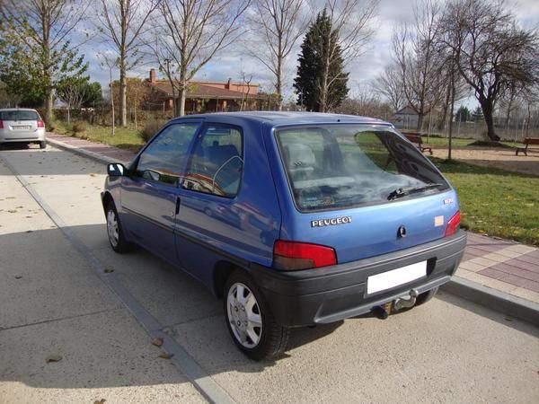 VENDO PEUGEOT 106 KID 1.0