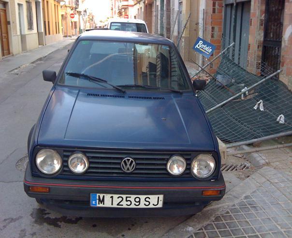 VENDO EXCELENTE VW GOLF 1600 DIESEL