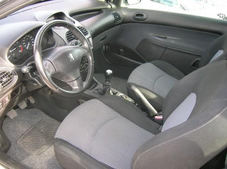 Peugeot 206 X LINE 3P en Barcelona