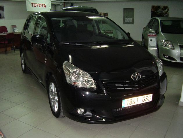 TOYOTA COROLLA VERSO Verso 2.2 DCat AutoDrive S Active