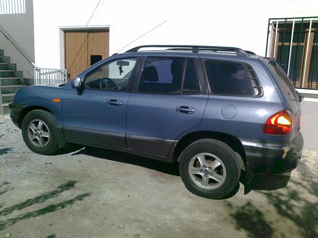 VENDO HYUNDAI SANTA FE 2.0 CRDI 126 C.V.