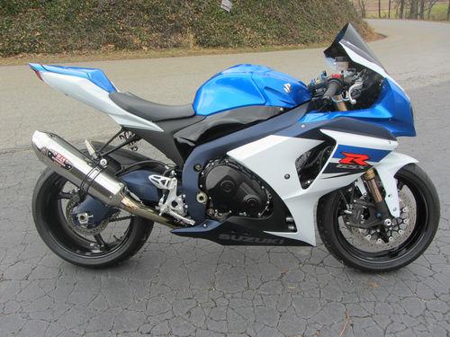 2011 Suzuki GSX-R 1000 con sólo 2432 millas