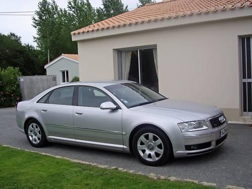 Audi A8 a céder