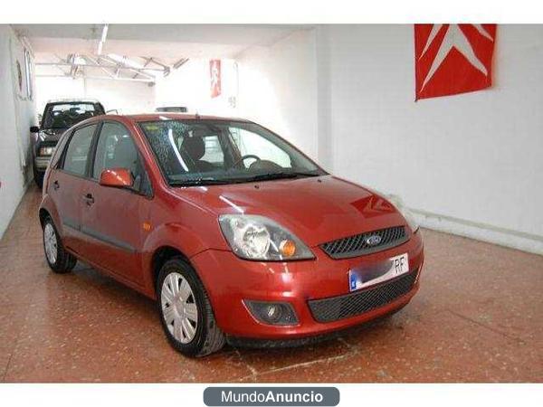 Ford Fiesta 1.4 FUTURA 80cv 5 Puertas