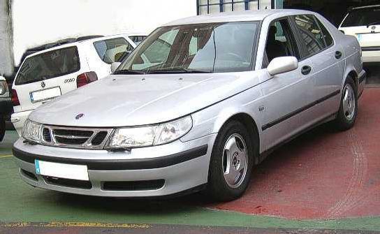 Venta de coche Saab 9-5 2.3 Turbo '01 en Madrid