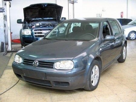 VOLKSWAGEN GOLF 1.6 - Islas Baleares