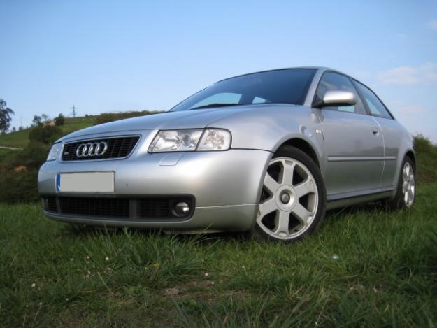 Audi S3 210cv 8000€