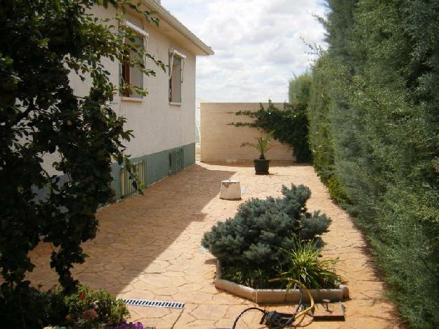 Chalet en Valdetorres de Jarama