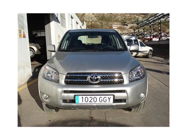 TOYOTA RAV4 2.2 D4D 177CV XR