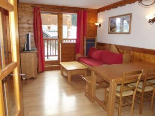 Apartamento en chalet : 4/6 personas - piscina - a pie de pistas - oz en oisans  isere  rodano alpes  francia