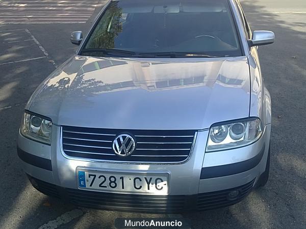 vendo passat  o cambio por vito