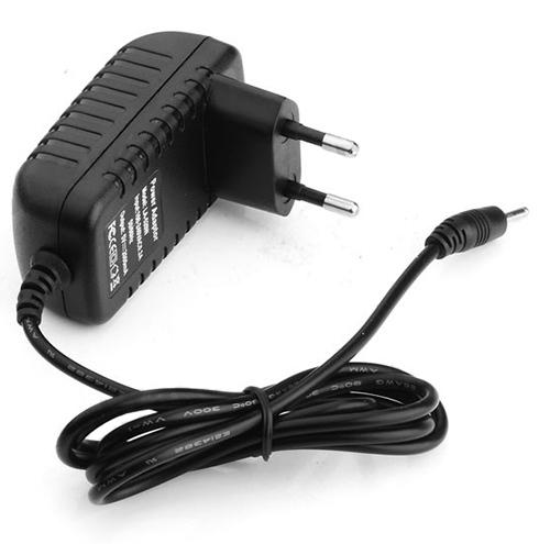 Cargador tablet 2,5mm 2a 5v universal