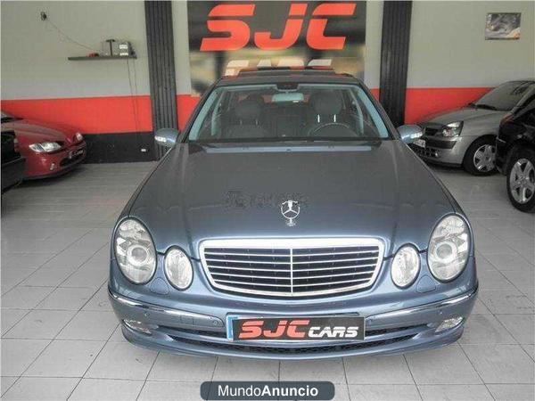 Mercedes-Benz Clase E E 270 CDI AVANTGARDE