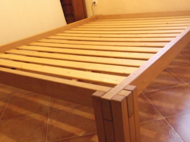 Cama de haya ideal para futón en Cádiz capital.