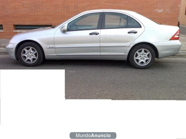 Se Vende Mercedes C 220 CDI AUTOMATICO