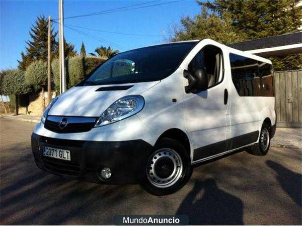 Opel Vivaro Viv.Com9 2.0 29 L1 Total.A 11