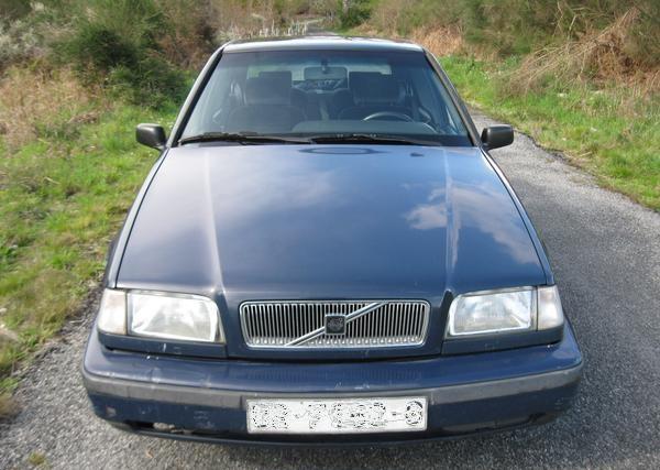 Se vende volvo 440 muy barato por no usar