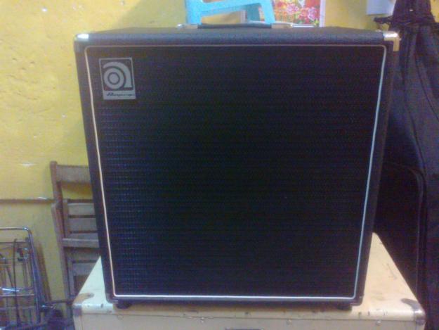 Bass Combo Ampeg BA115HP