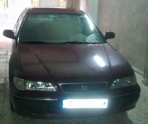 Honda Accord 2.0i LS