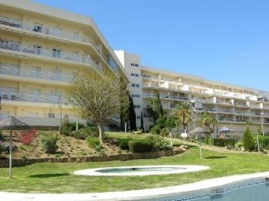 Apartamento con 2 dormitorios se vende en Benalmadena Costa, Costa del Sol